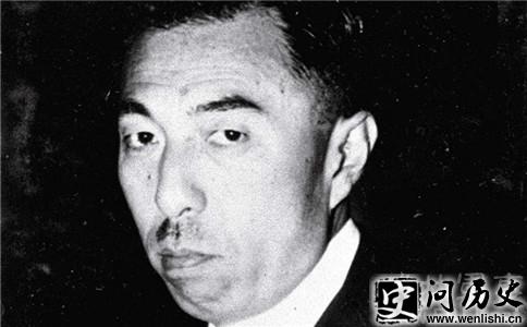 OƬ