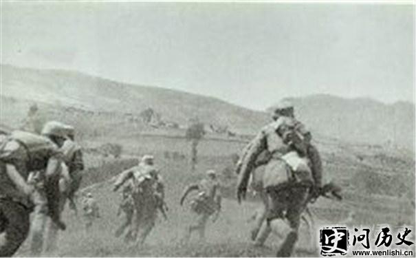 սƬ