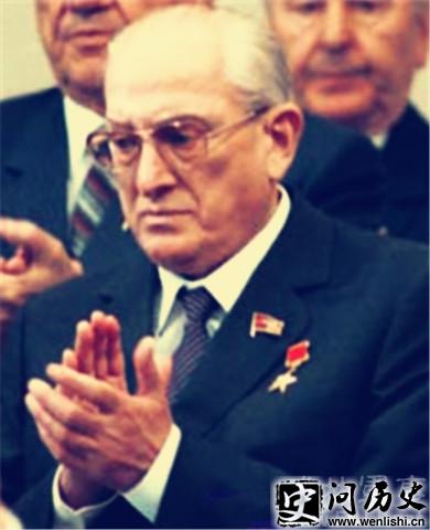 ޲