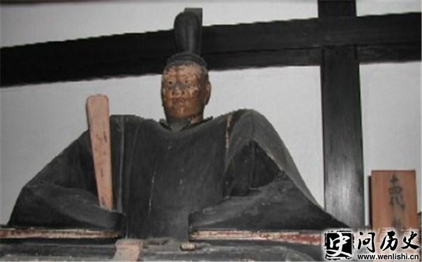 ľ