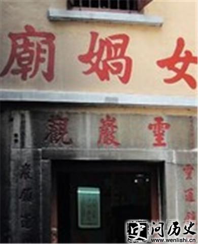 Ů