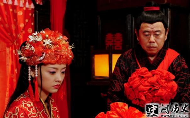 《水浒传》憨厚老实的武大郎是谁扮演的 潘金莲嫁给武大郎