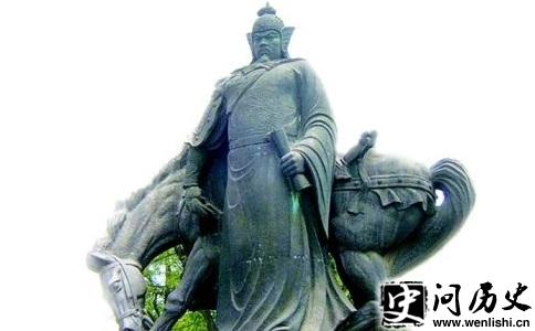 岳飞雕像
