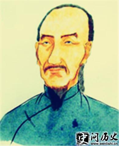 仭