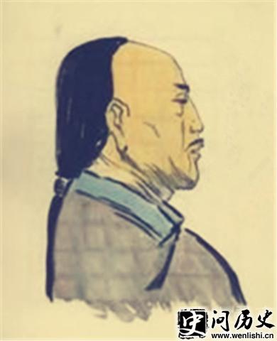 仭