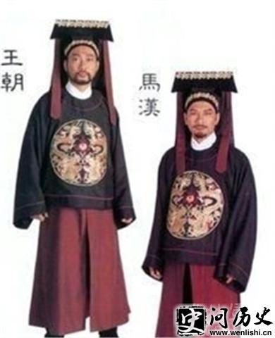 塷