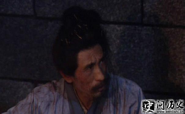 塷