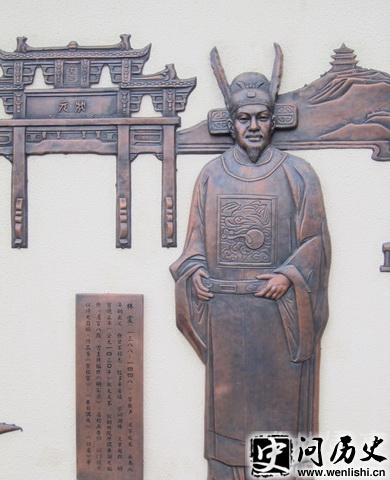 𸡵