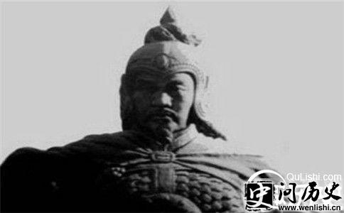 郑芝龙塑像