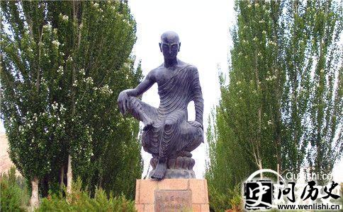 鸠摩罗什雕像