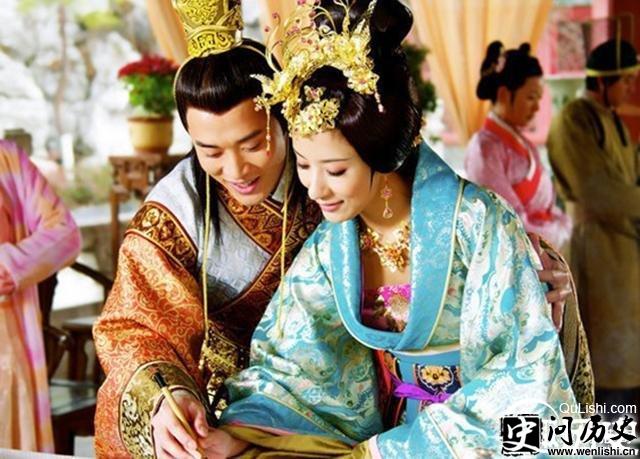 这个瘸腿瞎眼女人为何得到皇帝专宠?