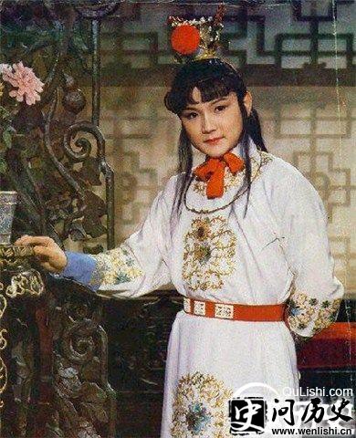 贾宝玉初试云雨情是他是几岁