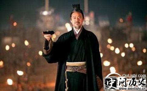 三国演义中曹操为什么要杀伏完