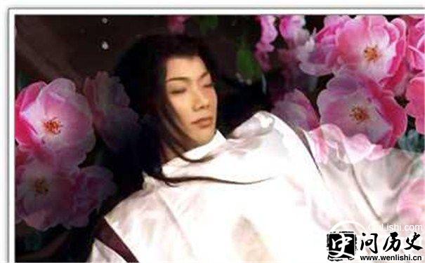 电影《阴阳师》中安倍晴明剧照