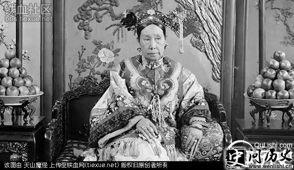 同治皇帝六岁登基时想杀一个人,可见这个人有多可恨!