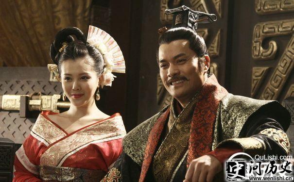《大风歌》中戚夫人和刘邦的剧照(刘雨鑫饰演戚夫人)