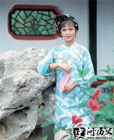 贾迎春剧照