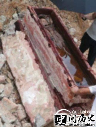 东莞一工地挖出不腐棺尸 面容清晰可见