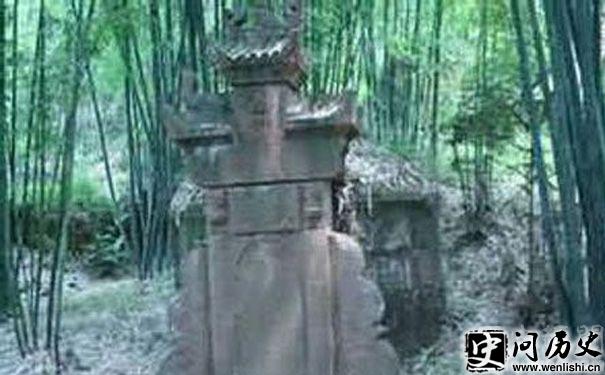 Ĺ