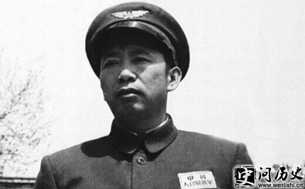 ¥