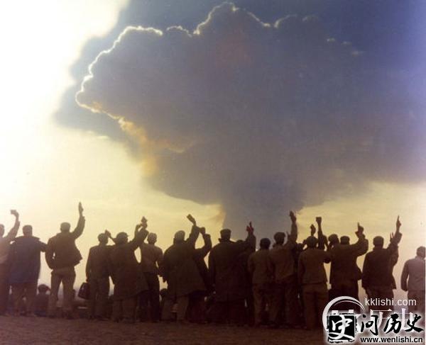 揭秘中国氢弹爆炸内幕:飞行员忘记投弹