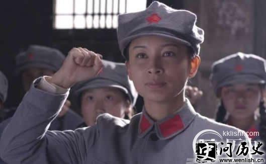 红军唯一女将领:陈赓许世友曾是她部属