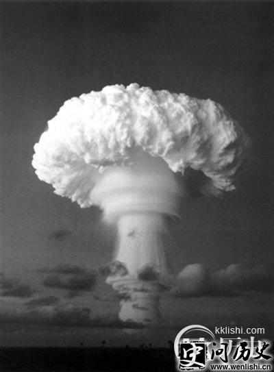 揭秘中国氢弹爆炸内幕:飞行员忘记投弹