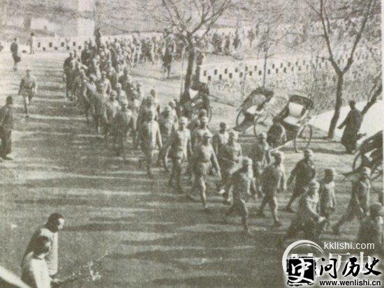 图说历史:抗日战争镜头下的动人瞬间