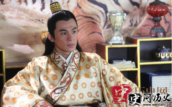 李建成