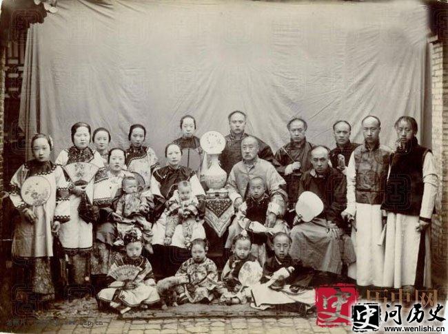 为什么在明代平民纳妾必须满足两个条件?