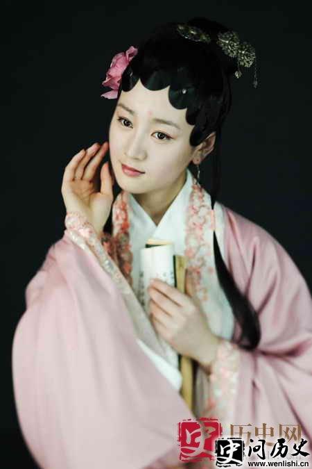 《红楼梦》之香菱简介 香菱是一个怎么样的人?