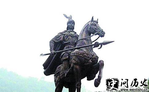 秦良玉雕塑