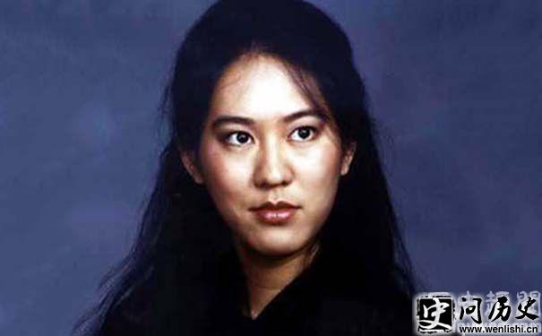 Ŵ