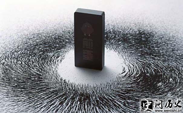 Ų