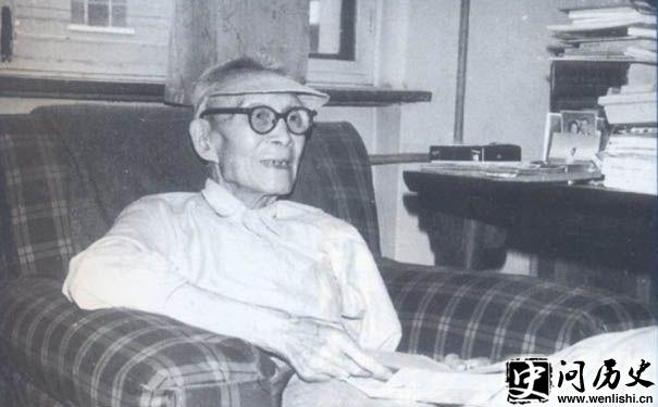 Ľ