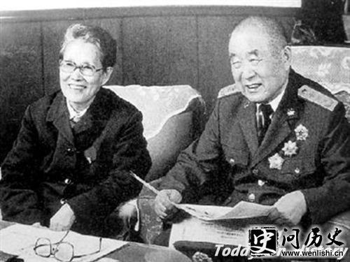 李德生夫妇