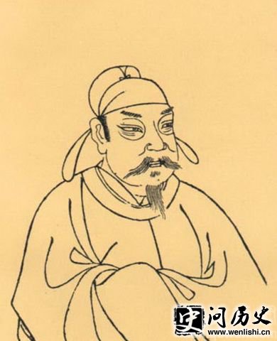 仭