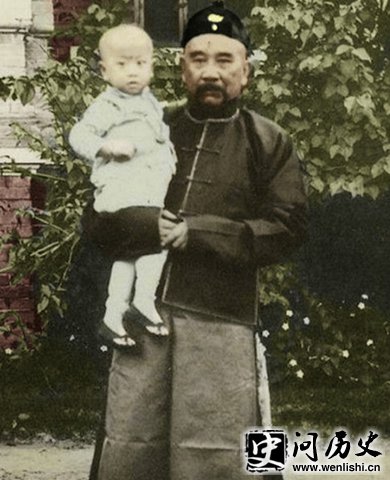 张勋和家人照片 张勋和家人照片