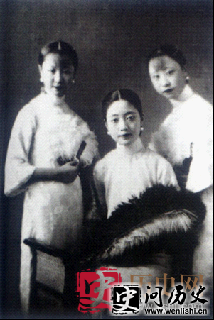峯͹