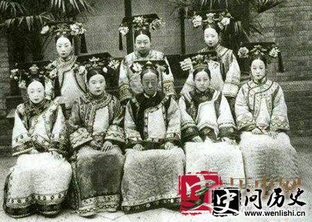 峯͹