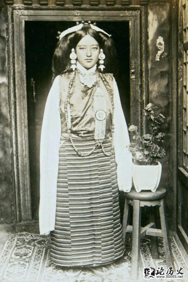 Ƭ1920 ͬײŮ