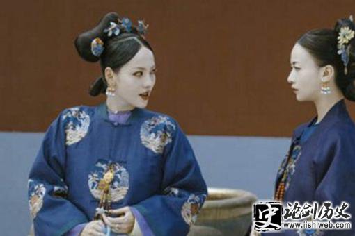 延禧攻略顺嫔与还珠格格香妃是同一个人吗?历史上她怎么死的? 延禧攻略顺嫔与还珠格格香妃是同一个人吗?历史上她怎么死的?