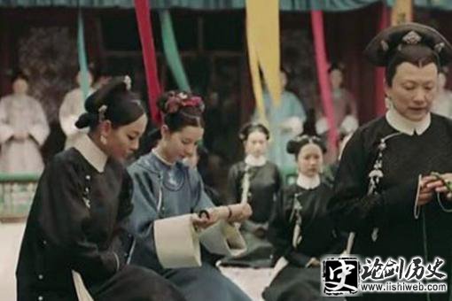 延禧攻略娴妃黑化后在后背纹了朵蓝色莲花有什么特殊含义? 延禧攻略娴妃黑化后在后背纹了朵蓝色莲花有什么特殊含义?