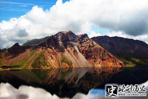 清朝为什么封禁长白山200多年? 清朝为什么封禁长白山200多年?