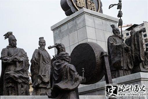 历史上汉武帝颁布推恩令目的是什么?结果是怎样的? 历史上汉武帝颁布推恩令目的是什么?结果是怎样的?