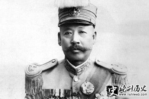 段祺瑞的学生是谁?吴佩孚和他又有什么关系? 段祺瑞的学生是谁?吴佩孚和他又有什么关系?
