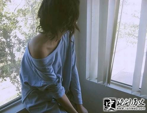 女生伤感的句子说说心情短语3
