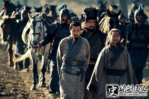 刘备决定北伐有人能劝住刘备么?诸葛亮为什么说不动刘备? 刘备决定北伐有人能劝住刘备么?诸葛亮为什么说不动刘备?