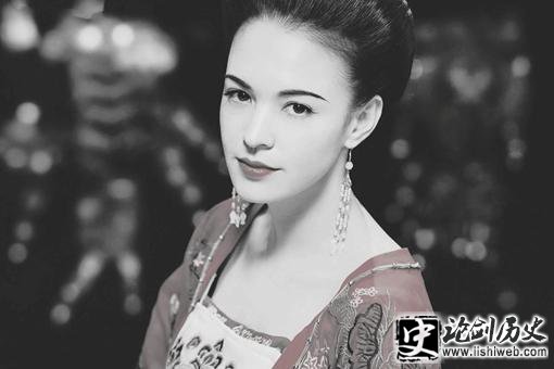 白居易为什么写长恨歌 揭秘白居易写长恨歌的原因 白居易为什么写长恨歌 揭秘白居易写长恨歌的原因