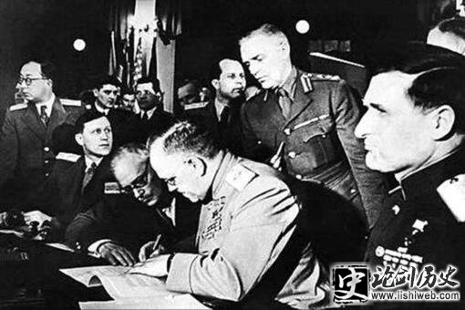 法国有一位84岁才当上的总统的人,为何五年后被判处叛国罪? 法国有一位84岁才当上的总统的人,为何五年后被判处叛国罪?